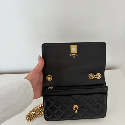 Sac Chanel Wallet on Chain Pearl Crush Noir