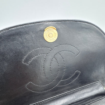 Sac Chanel Demie lune vintage