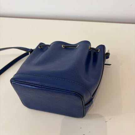 Sac Louis Vuitton Nano Noé Cuir Épi Marine