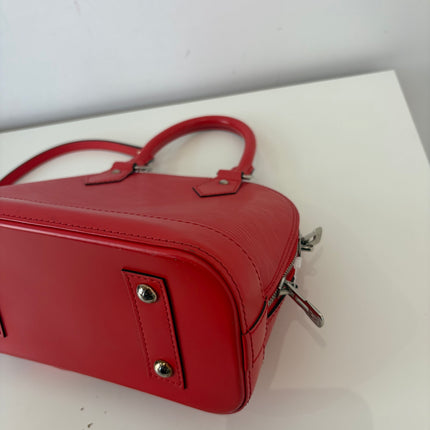 Sac Louis Vuitton BB Alma Cuir Épi Rouge