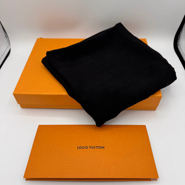 Carré de soie Louis Vuitton Noir Monogram