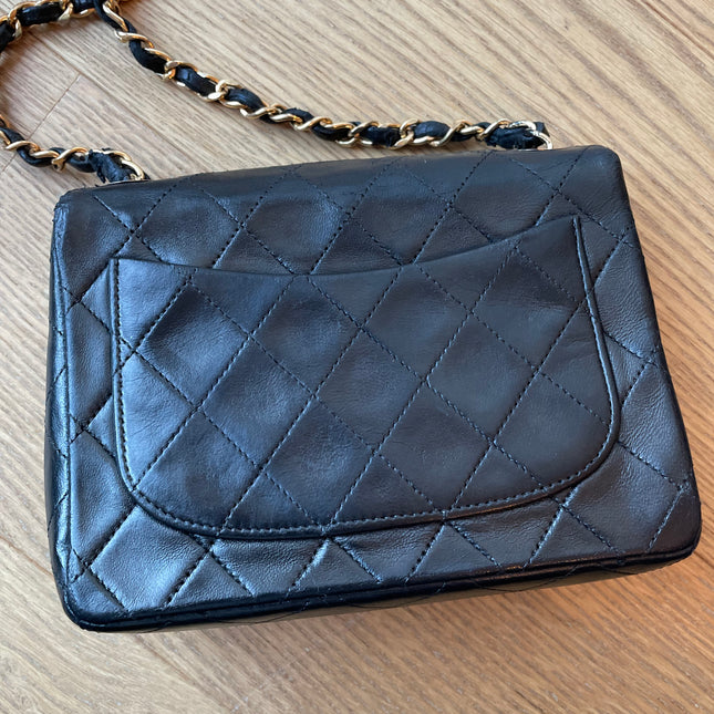 Chanel Mini square