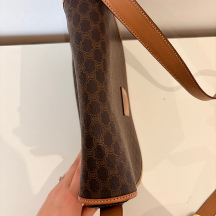 Sac Celine must bandoulière ￼