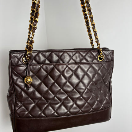 Sac Chanel shopping chocolat