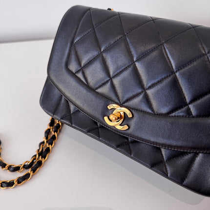 Sac Chanel Diana PM Noir