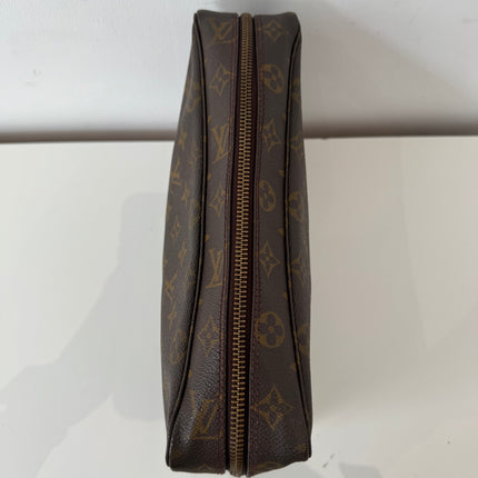 Trousse Louis Vuitton de toilette 28cm