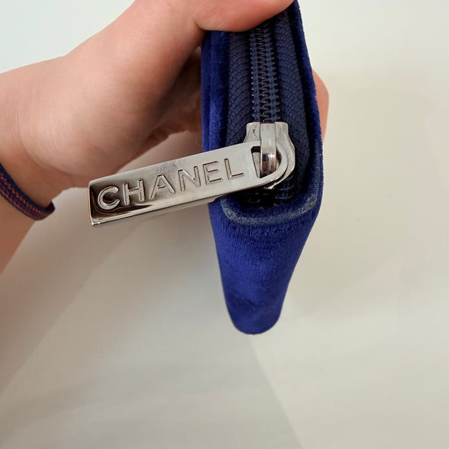 Porte monnaie Chanel bleu velours