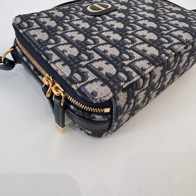Sac Dior 30 montaigne Pouch
