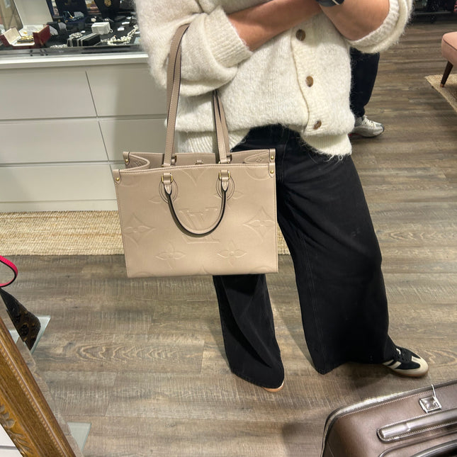 Sac Louis Vuitton on the Go MM