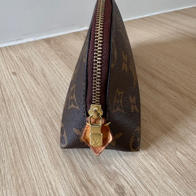 Louis Vuitton pochette cosmétique Pm