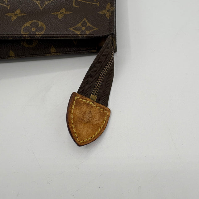 Poche Toilette Louis Vuitton