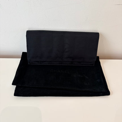 Portefeuille Chanel long en toile noir