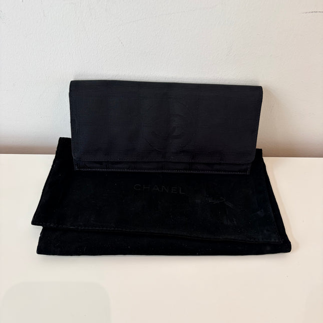 Portefeuille Chanel long en toile noir