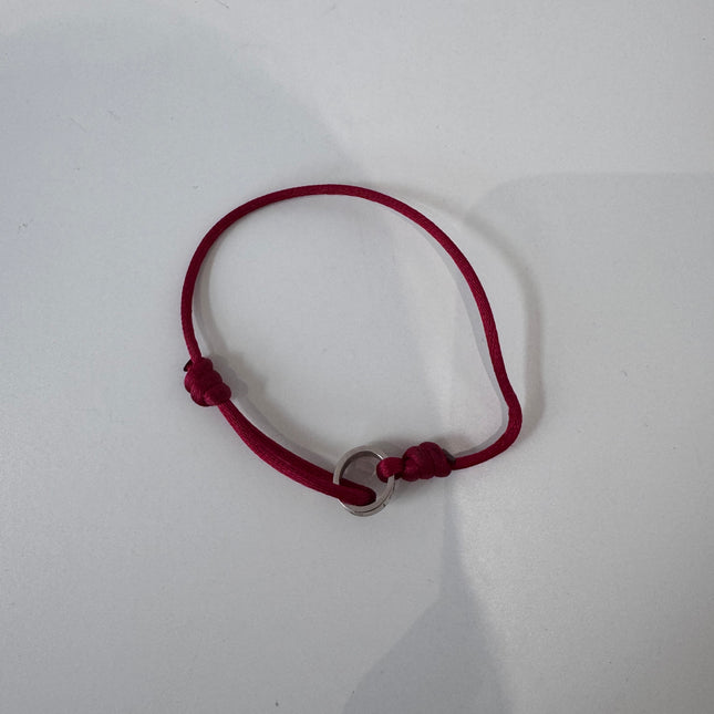 Bracelet Love sur cordon Cartier