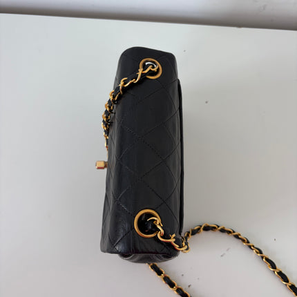 Sac Chanel Timeless Mini Square Noir