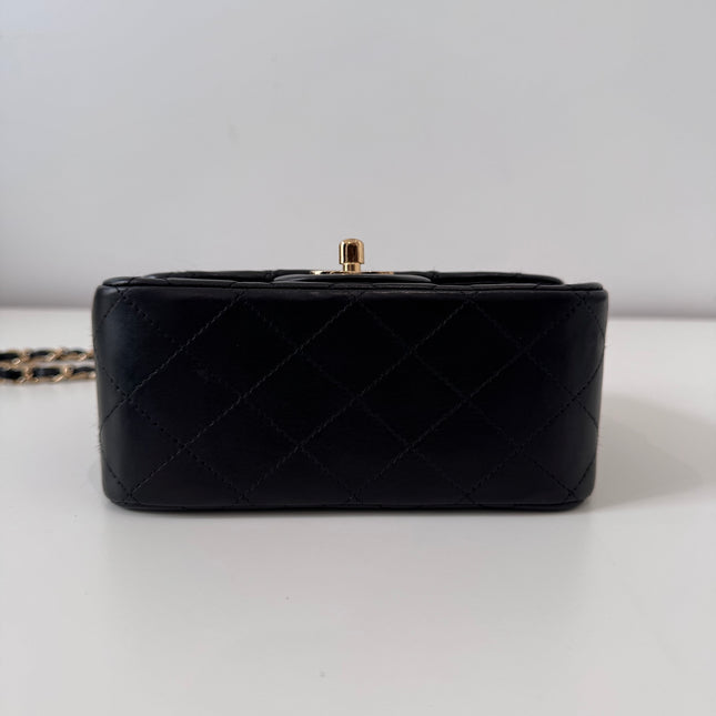 Sac Chanel Mini Square Timeless noir