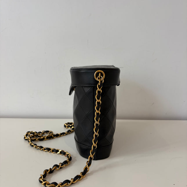 Sac Chanel Vanity bandoulière Tassel noir