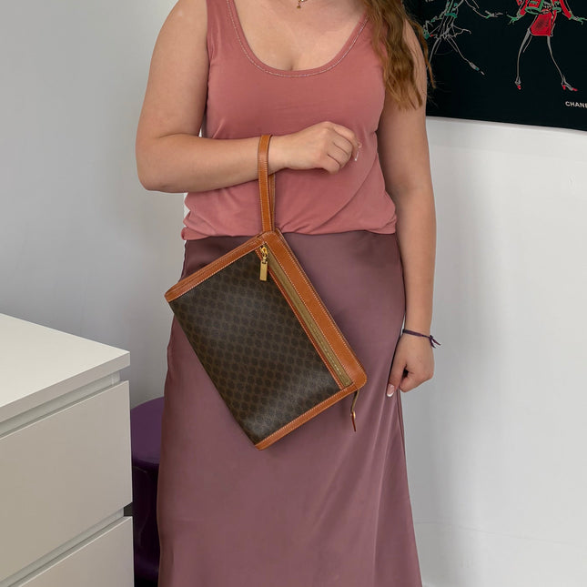 Pochette vintage Celine à dragonne