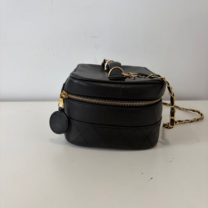 Vanity Chanel vintage noir