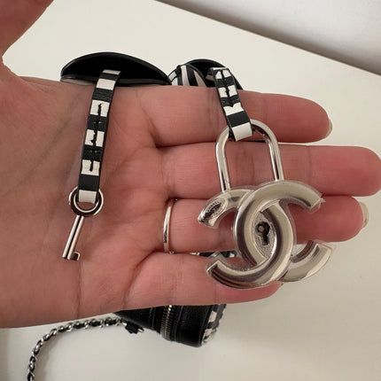 Sac vanity Chanel à bandoulière