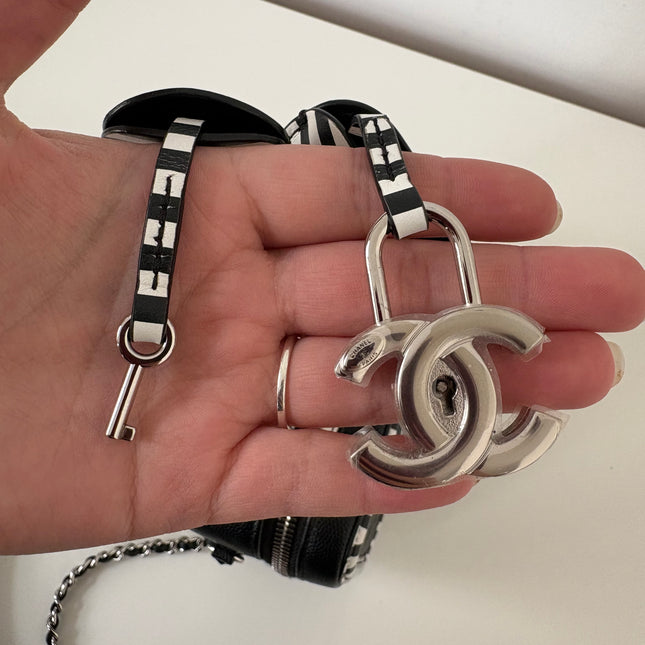 Sac vanity Chanel à bandoulière