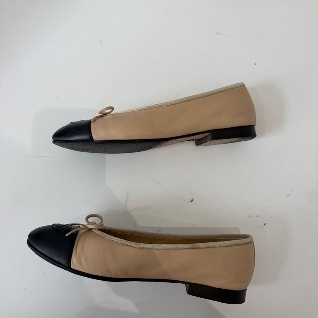 Ballerines Chanel T37 classiques
