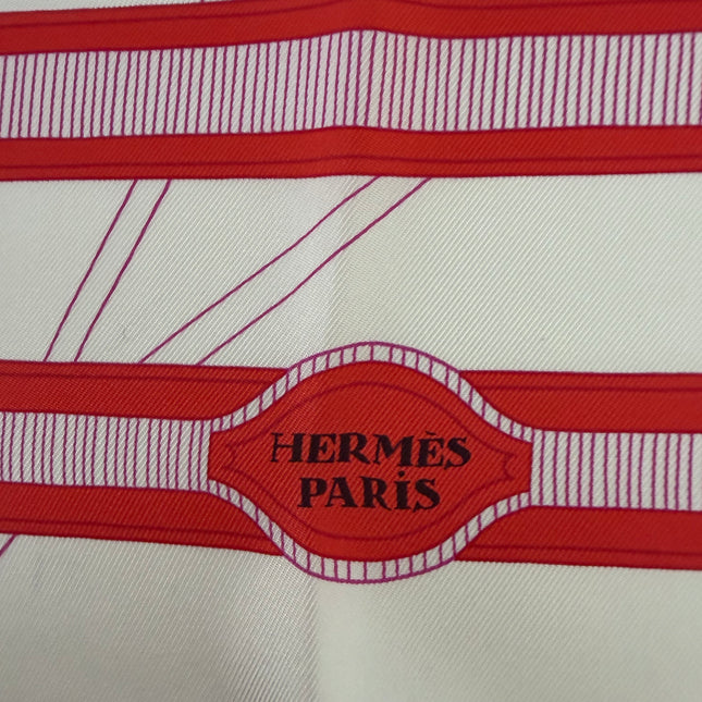 Carré Hermes 90cm les Amoureux
