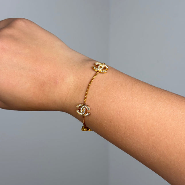 Bracelet Chanel Triple CC plaqué or & strass