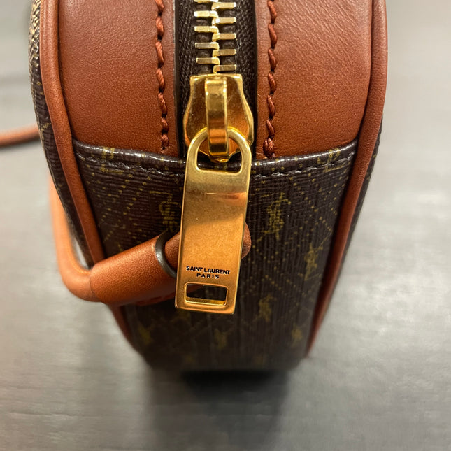 Sac Caméra Lou Monogram Saint Laurent