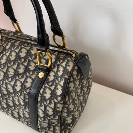 Sac Dior Trotter Bowling