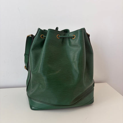 Sac Noé GM Louis Vuitton Cuir Épi Vert