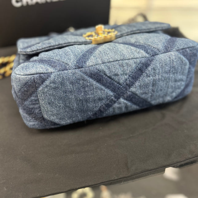 Sac Chanel 19 small denim