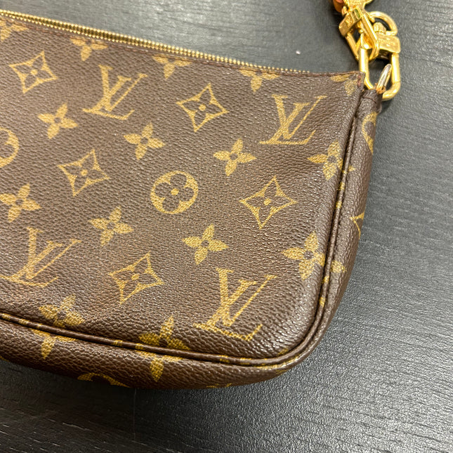 Sac Pochette accessoires Louis Vuitton