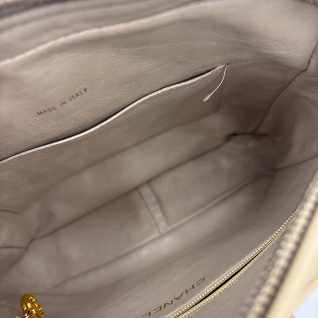 Sac Chanel caméra vintage beige
