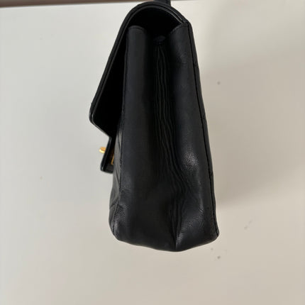 Sac Chanel vintage top handle noir