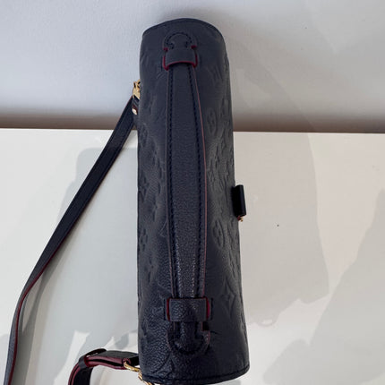 Pochette Métis Louis Vuitton Cuir empreinte marine