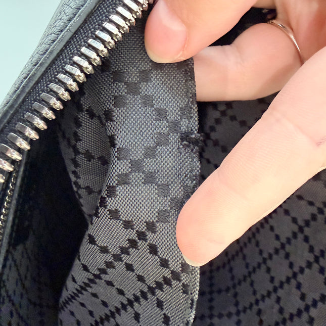 Pochette en cuir Gucci noir