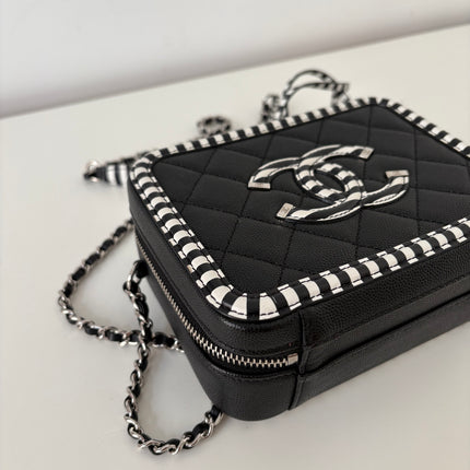 Sac vanity Chanel à bandoulière