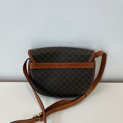 Sac Céline demie lune macadam