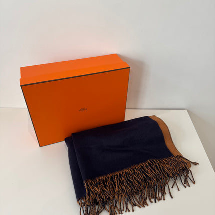Étole Hermès cachemire double face