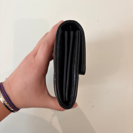 Portefeuille Chanel long à rabat 19