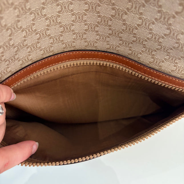 Pochette Celine Beige Macadam