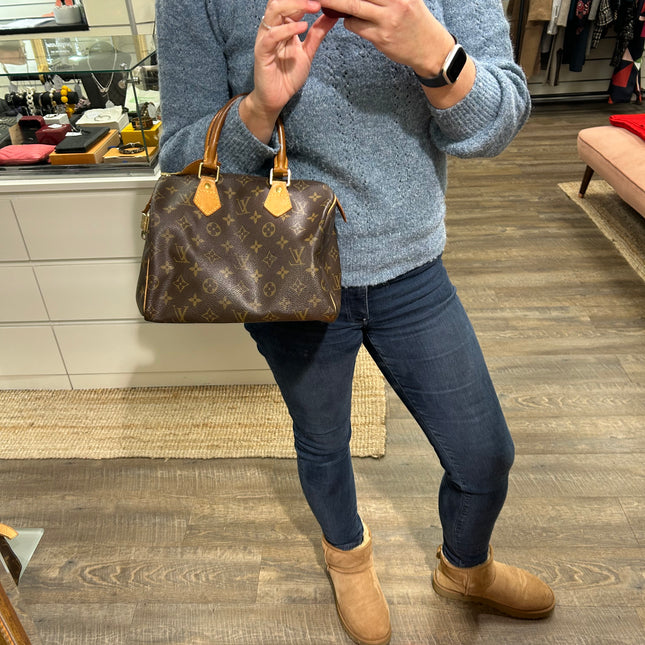 Louis Vuitton Speedy 25