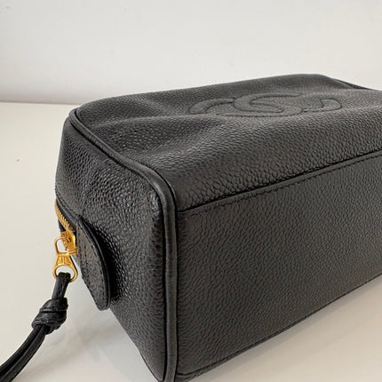 Trousse Chanel cuir caviar