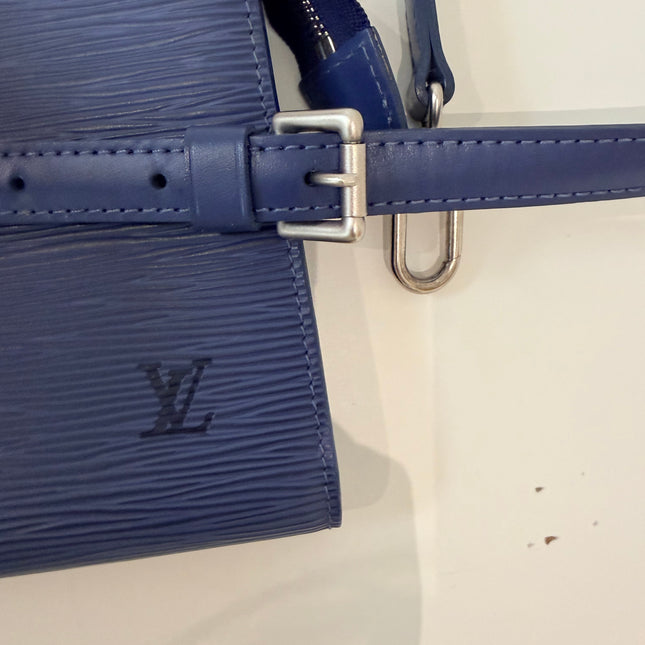 Pochette Accessoires Louis Vuitton Cuir Épi Marine