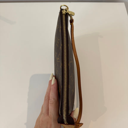 Sac Pochette Louis Vuitton Accessoires Monogram