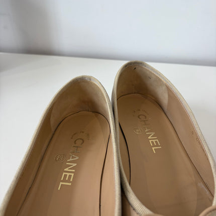 Ballerines Chanel T37 classiques
