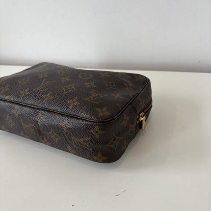 Trousse de toilette Louis Vuitton 23cm
