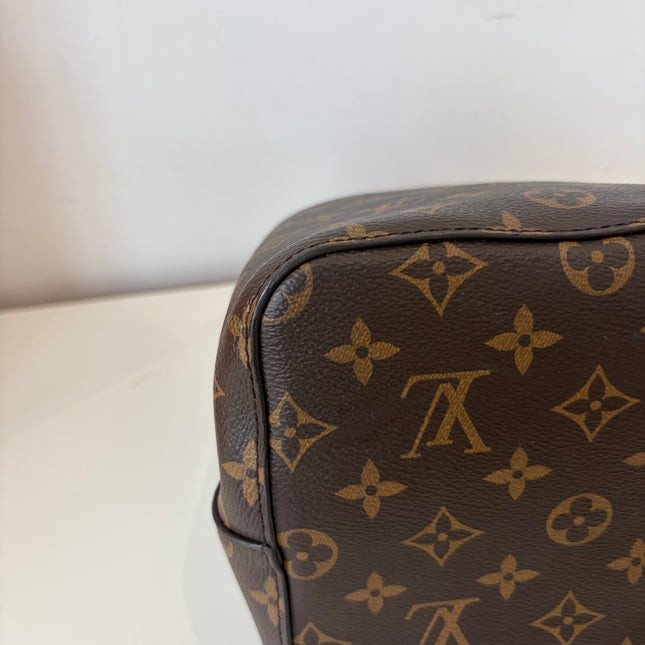 Sac Louis Vuitton Neo Noé Monogram Fushia MM