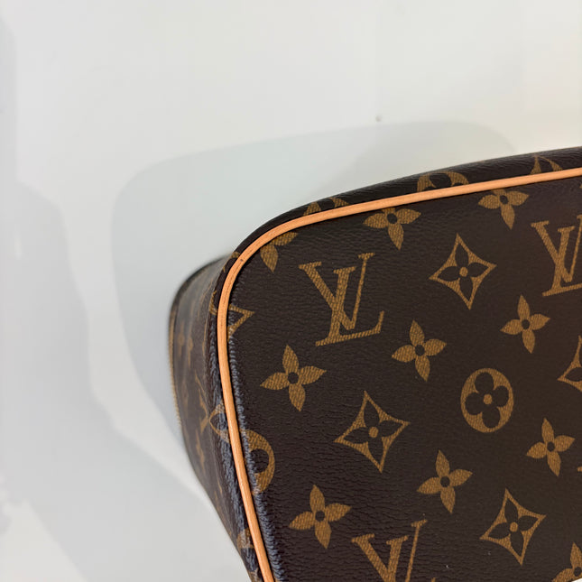 Vanity Louis Vuitton case Nice BB